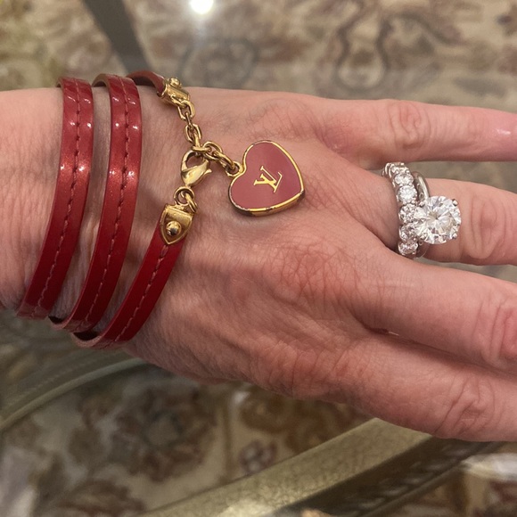 Authentic Louis Vuitton bracelet - Picture 3 of 9